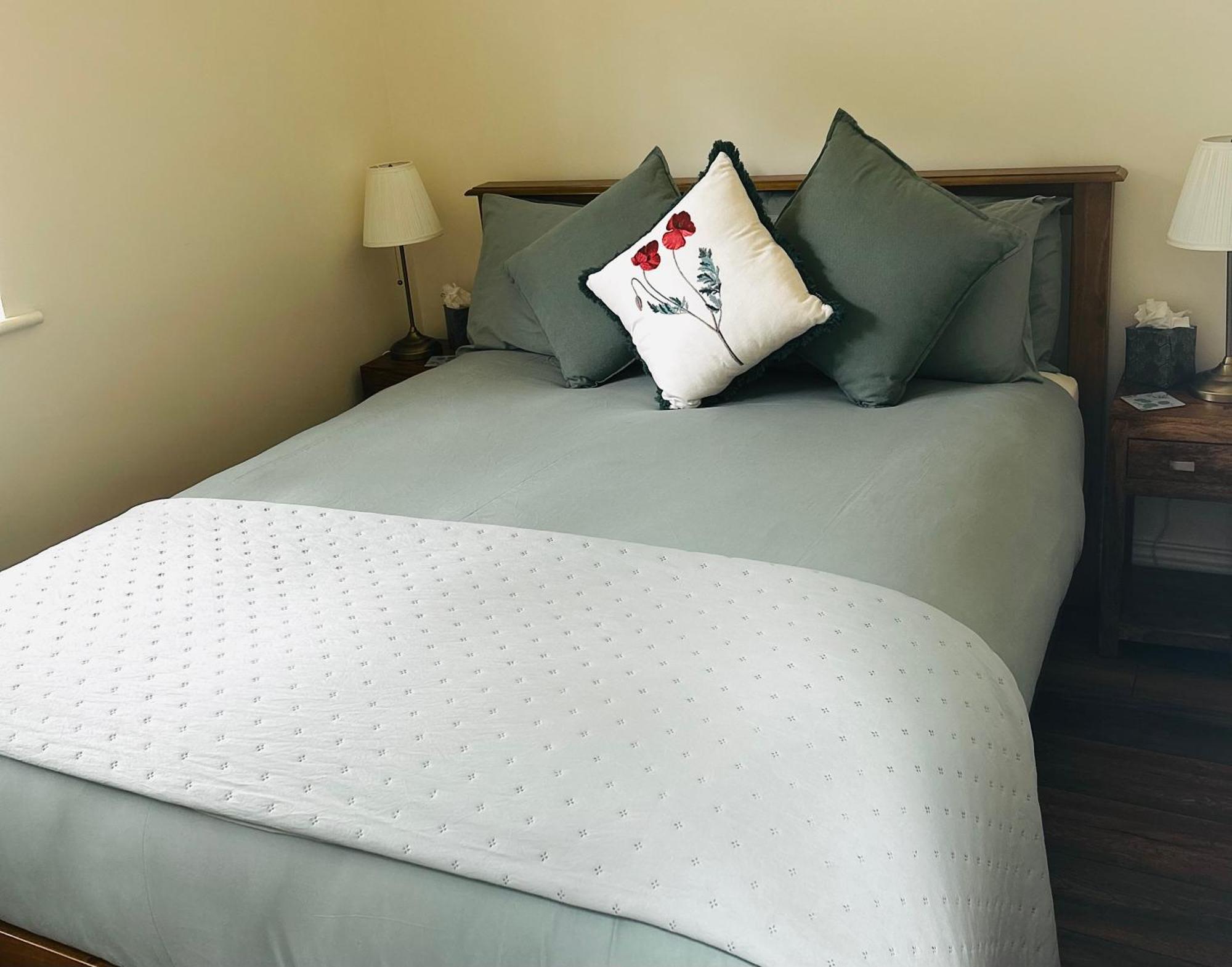 Oranhill Lodge Guesthouse Oranmore Ngoại thất bức ảnh